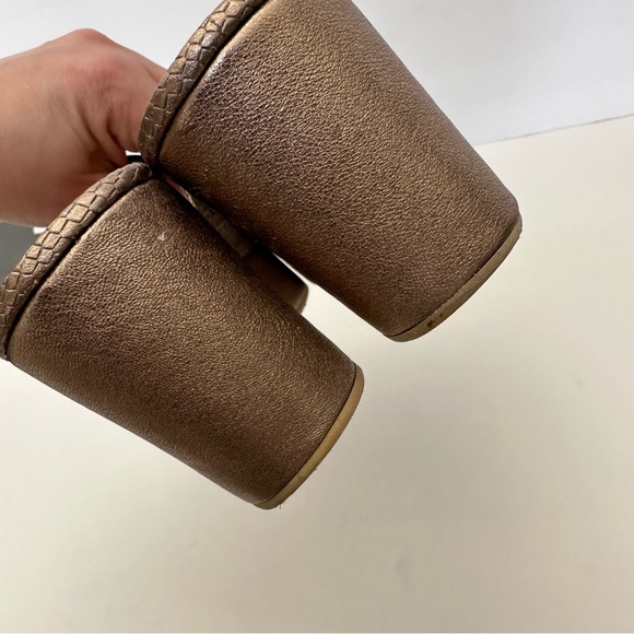 Gianni Ferrante Italian Gold Summer Platform Wedge Slide Sandal Size 38 - Picture 13 of 16